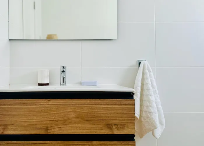 Canaryislandshost I Malva * Puerto del Carmen (Lanzarote)